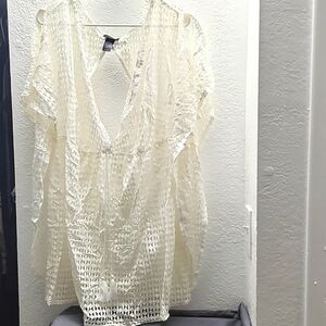 Women's bathing suit cover up